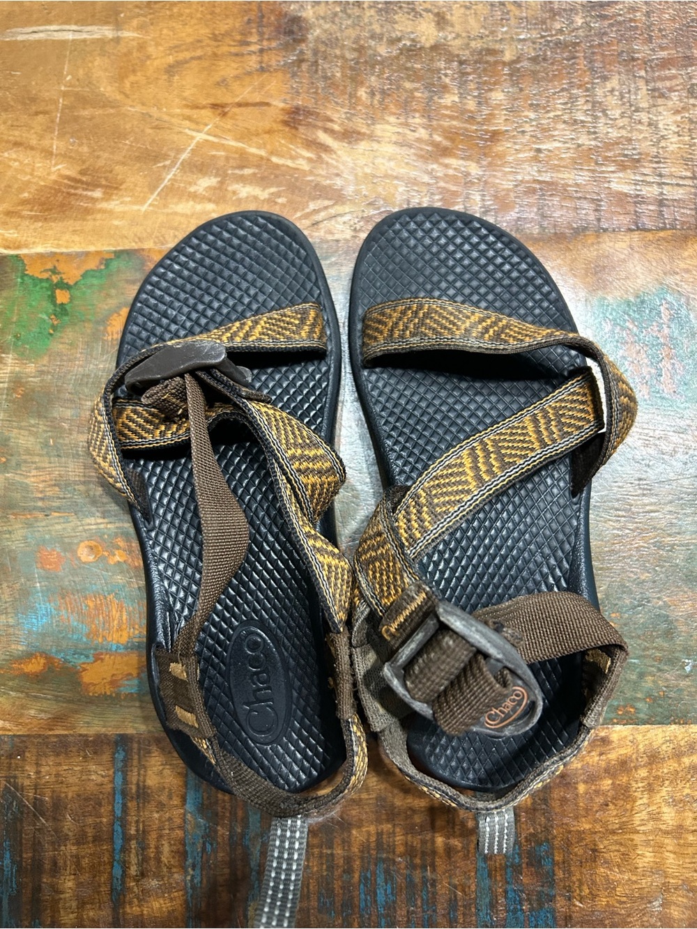 Chaco kids Brown/Black Z/Cloud Adjustable Strap Sandals